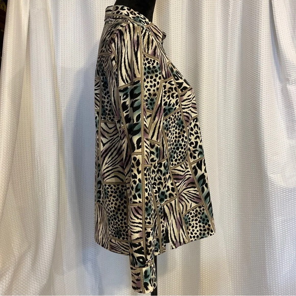 Alfred Dunner Multicolored Animal Print Long Sleeve Button Down Blouse Size 12P - Picture 4 of 5